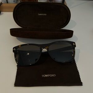 Tom Ford Tortoise Sunglasses- polarized